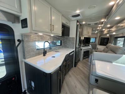 2026 Fleetwood BOUNDER — detail view