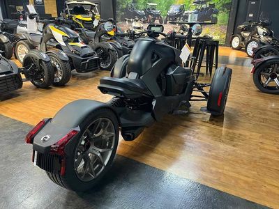 2025 Can-Am Ryker Rotax 600 ACE — engine compartment view