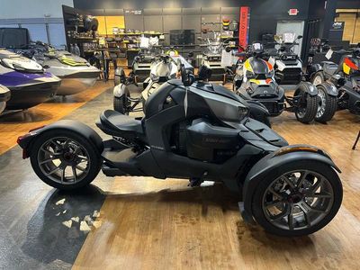 2025 Can-Am Ryker Rotax 600 ACE — interior view
