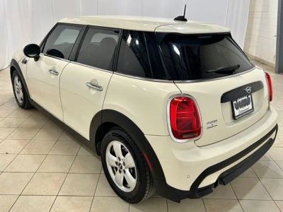 2022 MINI Cooper — rear three-quarter view