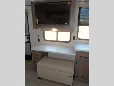 2026 Grand Design Transcend - Photo 11