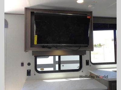 2026 Grand Design Transcend - Photo 12