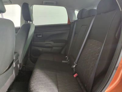 2023 Mitsubishi Outlander Sport — photo 16 view