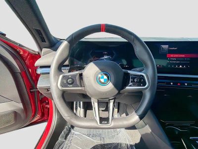 2025 BMW i5 — photo 38 view