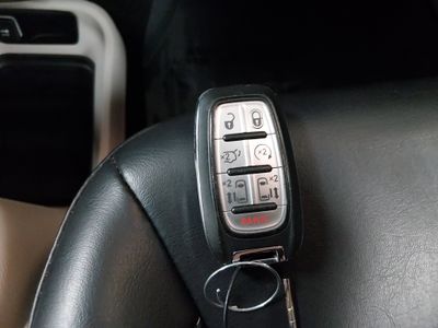 2023 Chrysler Pacifica — photo 15 view