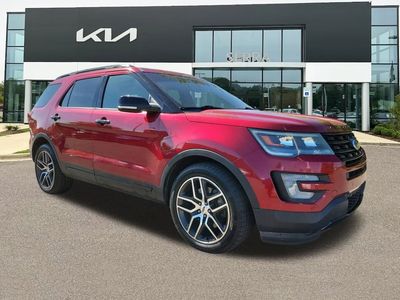 2016 Ford Explorer - Photo 1