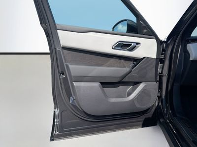 2026 Land Rover Range Rover Velar - Photo 22