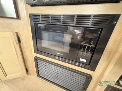 2027 Forest River RV Cherokee Grey Wolf - Photo 23