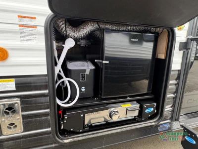 2027 Forest River RV Cherokee Grey Wolf - Photo 6