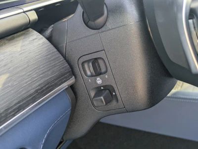 2026 Mercedes-Benz GLS — photo 26 view