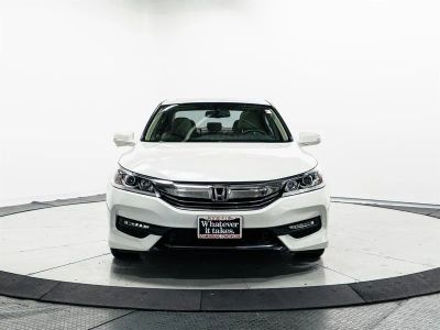 2017 Honda Accord - Photo 2