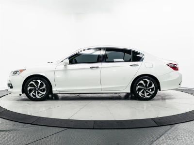 2017 Honda Accord - Photo 7
