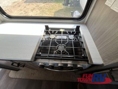 2022 CrossRoads RV Cameo - Photo 23