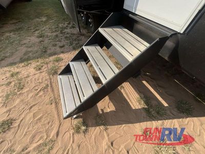 2022 CrossRoads RV Cameo - Photo 13