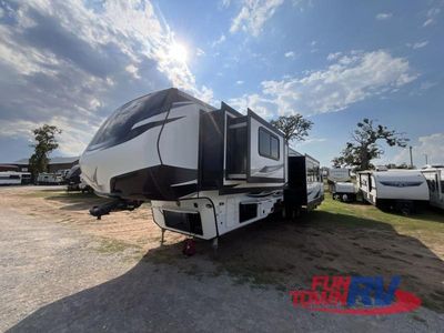 2022 CrossRoads RV Cameo - Photo 5