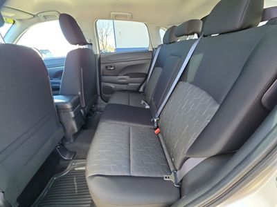 2025 Mitsubishi Outlander Sport - Photo 10