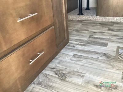 2018 Keystone RV Cougar - Photo 17