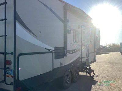 2018 Keystone RV Cougar - Photo 12