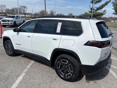 2026 Jeep Cherokee — photo 19 view