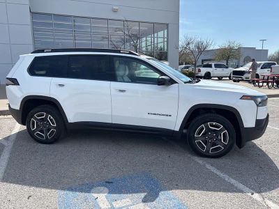 2026 Jeep Cherokee — photo 34 view