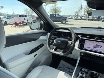 2026 Jeep Cherokee — photo 50 view