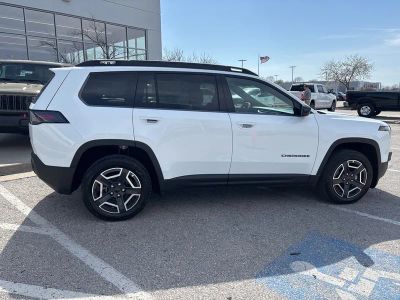 2026 Jeep Cherokee — photo 31 view