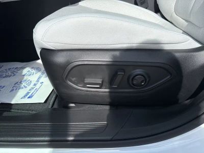2026 Jeep Cherokee — photo 61 view
