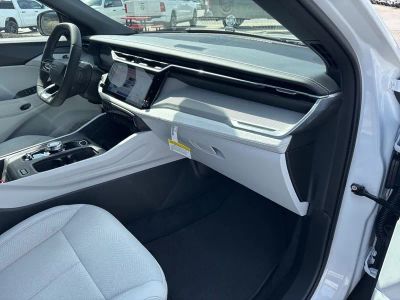 2026 Jeep Cherokee — photo 53 view