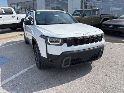 2026 Jeep Cherokee — photo 8 view