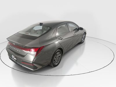 2024 Hyundai Elantra - Photo 7