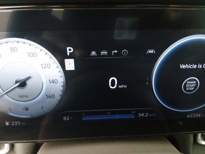 2024 Hyundai Elantra - Photo 14