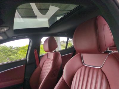 2023 Genesis G70 — photo 20 view