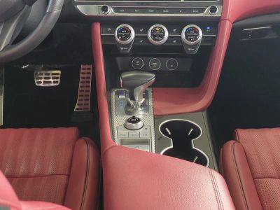 2023 Genesis G70 — photo 18 view