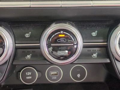2023 Genesis G70 — photo 24 view