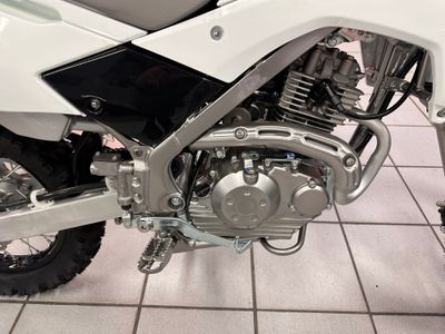 2026 Kawasaki KLX140R - Photo 6