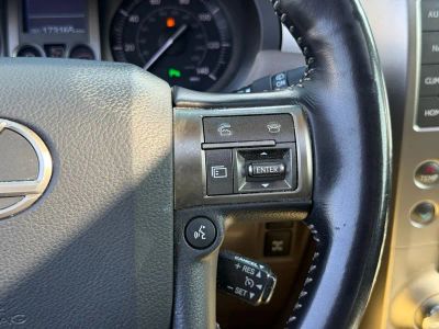 2017 Lexus GX 460 - Photo 30