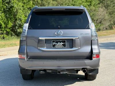 2017 Lexus GX 460 - Photo 11