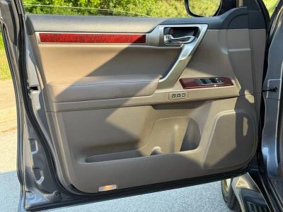 2017 Lexus GX 460 - Photo 20
