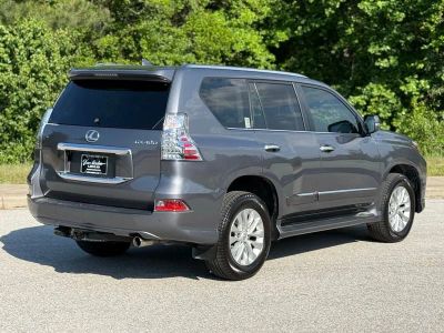 2017 Lexus GX 460 - Photo 12
