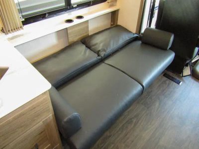 2026 Winnebago SUNSTAR - Photo 9