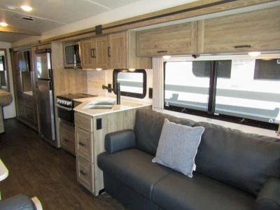 2026 Winnebago SUNSTAR - Photo 7
