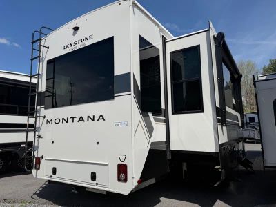 2026 Keystone RV Montana - Photo 5