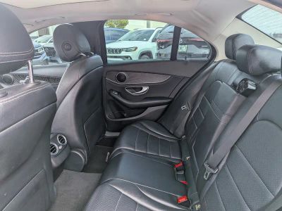 2016 Mercedes-Benz C-Class — photo 13 view