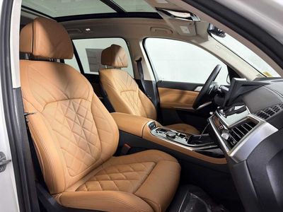 2026 BMW X7 xDrive40i - Photo 22
