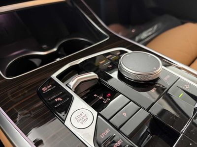 2026 BMW X7 xDrive40i - Photo 16