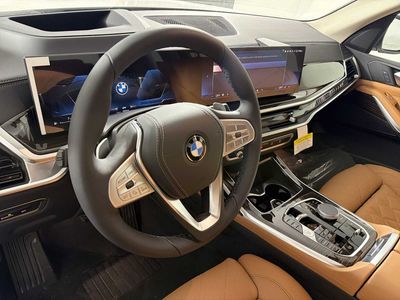 2026 BMW X7 xDrive40i - Photo 14