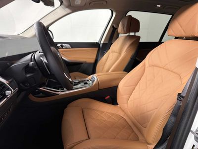 2026 BMW X7 xDrive40i - Photo 11