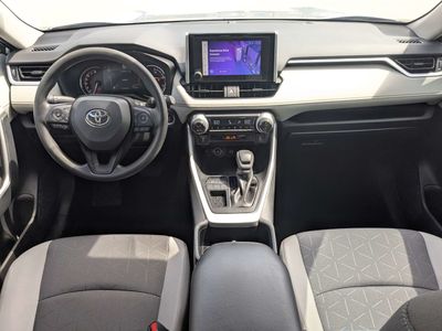2025 Toyota RAV4 - Photo 20