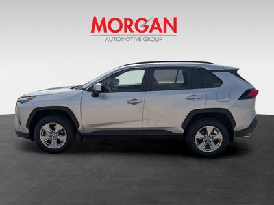 2025 Toyota RAV4 - Photo 8