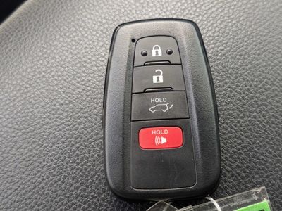 2025 Toyota RAV4 - Photo 38